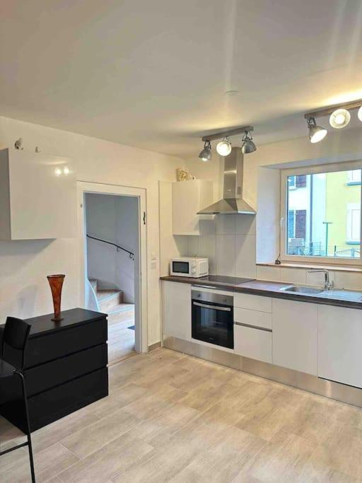 Charmante Maison Mitoyenne Villa Broc Esterno foto